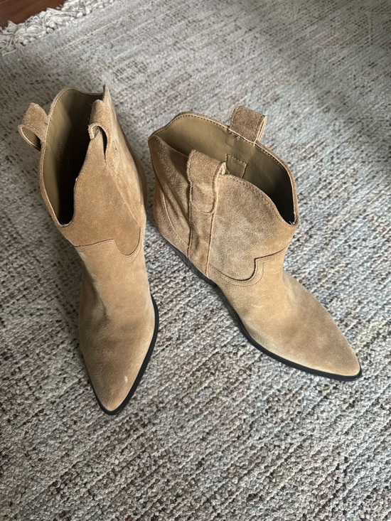 Marc Fisher Tan Suede Pointed Western Ankle Boots - Picture 3 of 6